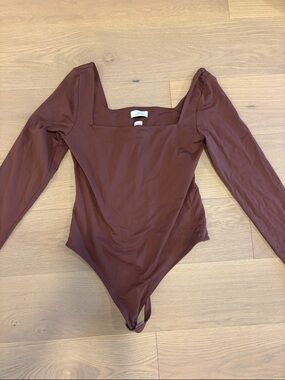 Aritzia Babaton Contour Bodysuit Brown L